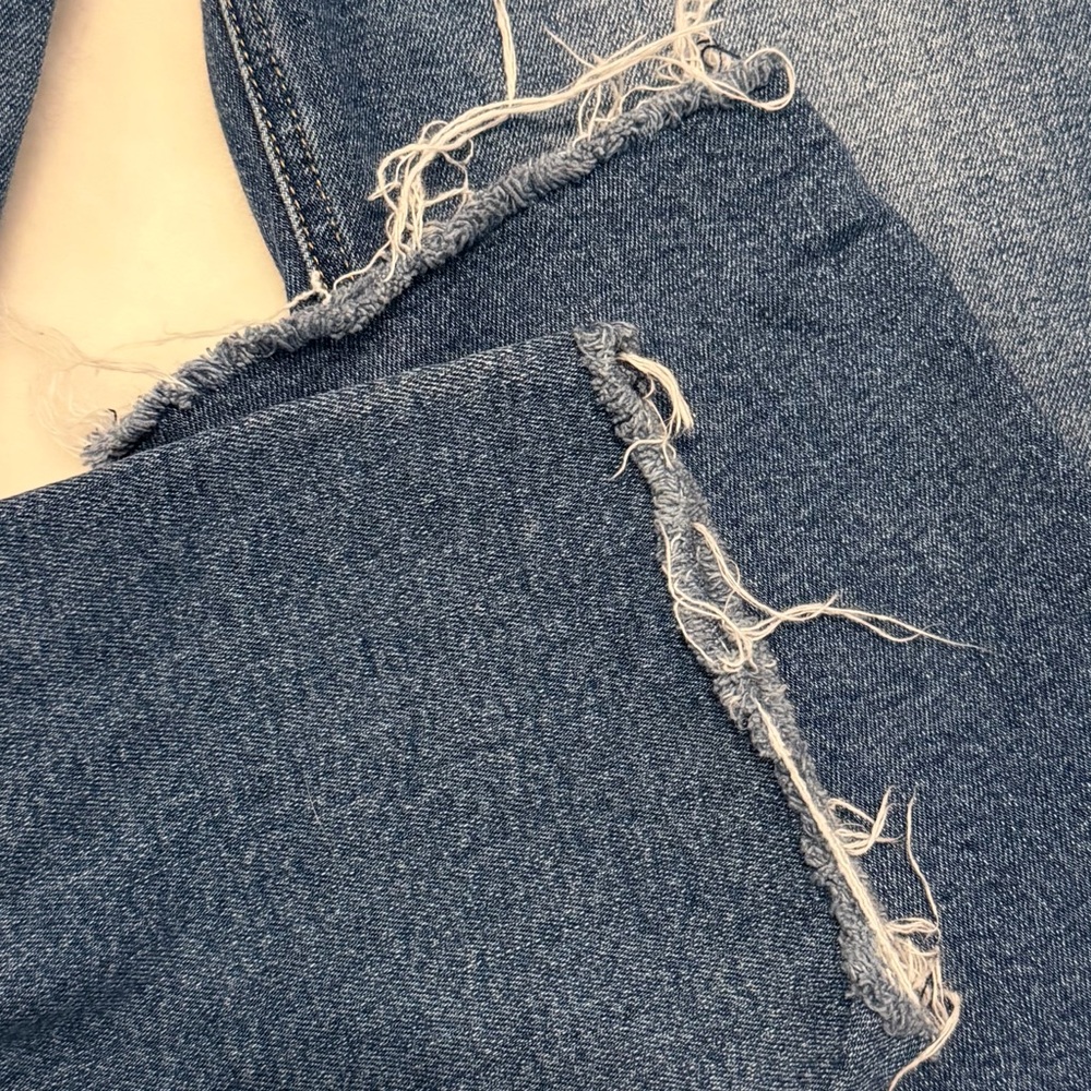 KUT from the Kloth Rachael High Rise Mom Jeans Distressed Crop | Size 6 | NWOT - Picture 8 of 10